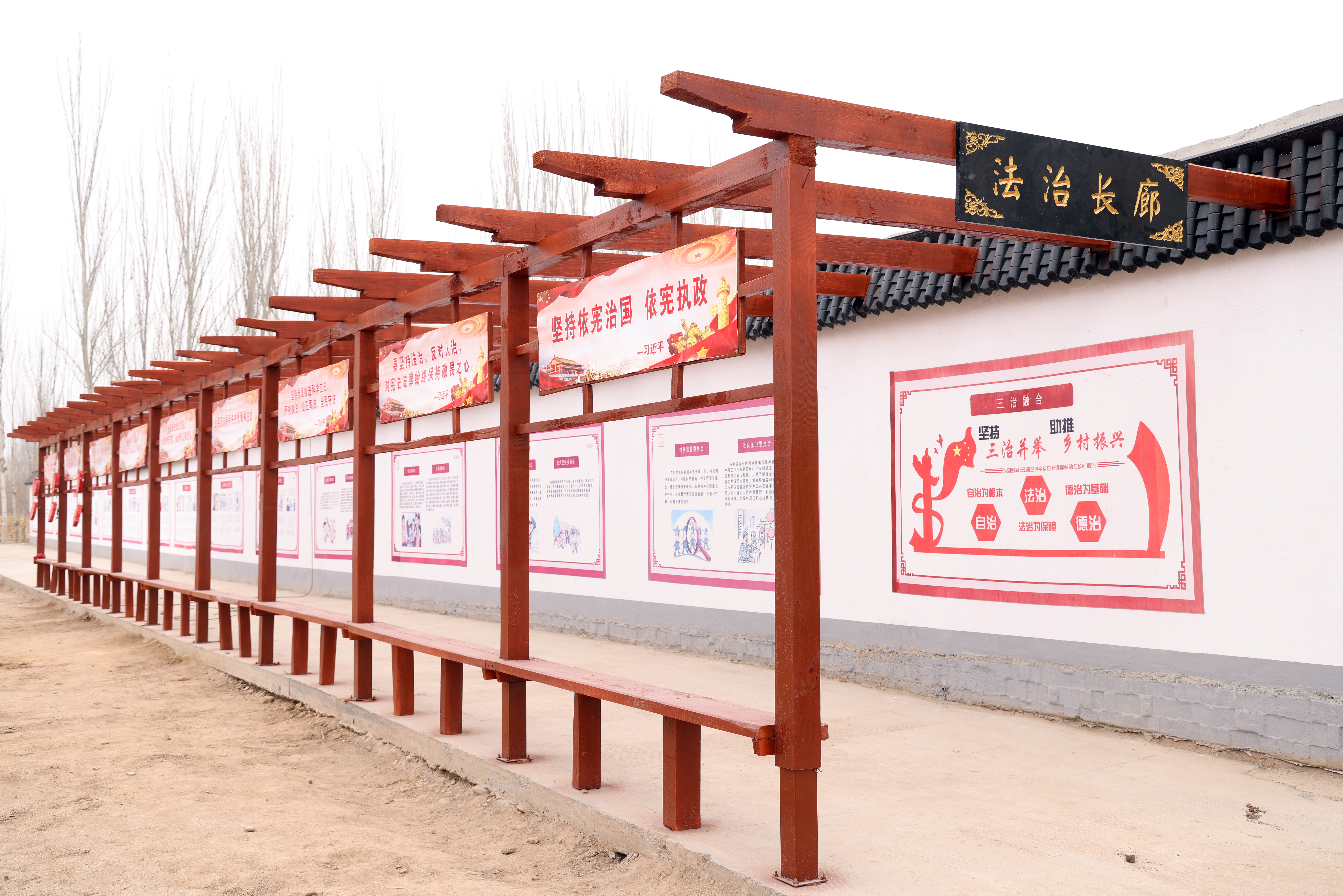 阿图什市上阿图什镇推进文化广场建设助力乡村文化振兴