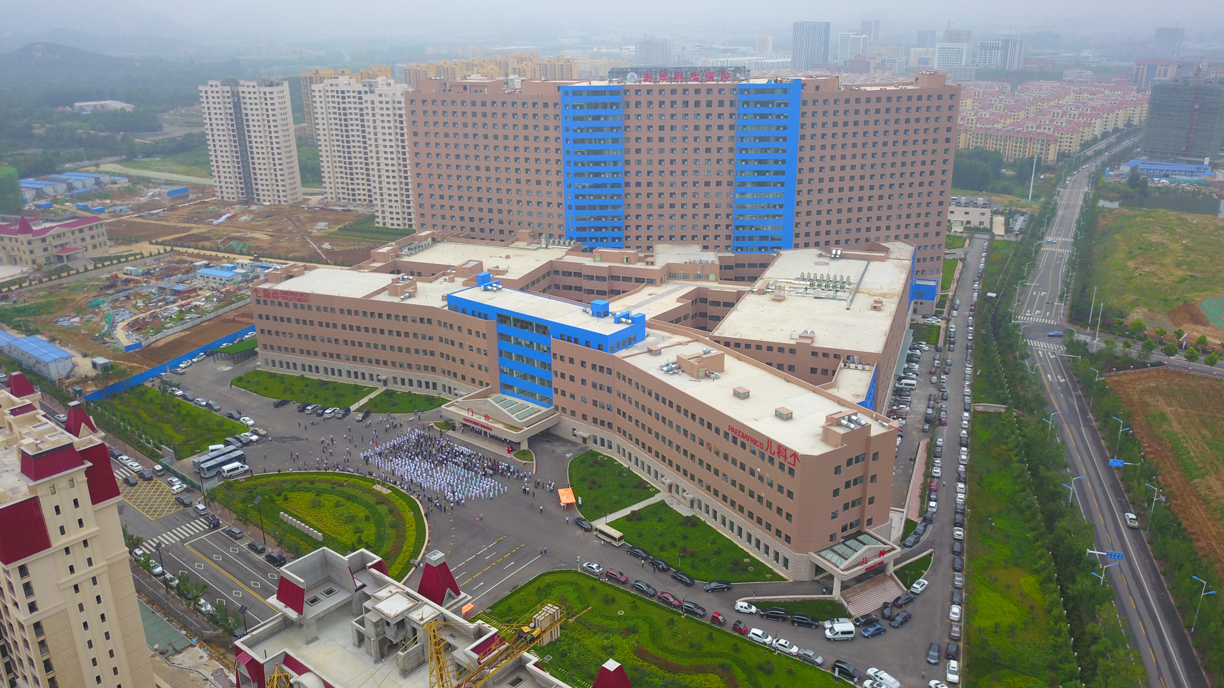 兼具家的温馨和舒适的酒店氛围青岛滨海学院附属医院正式开诊