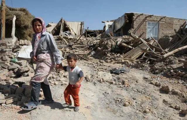 南风窗|伊朗向左，伊拉克向右