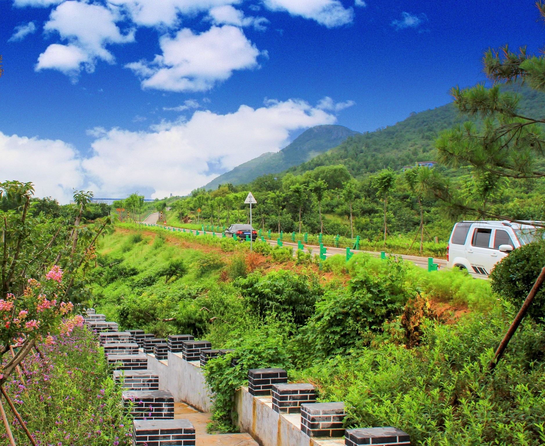 数字统战 梦里桃源七里店 迎来第一书记观摩团