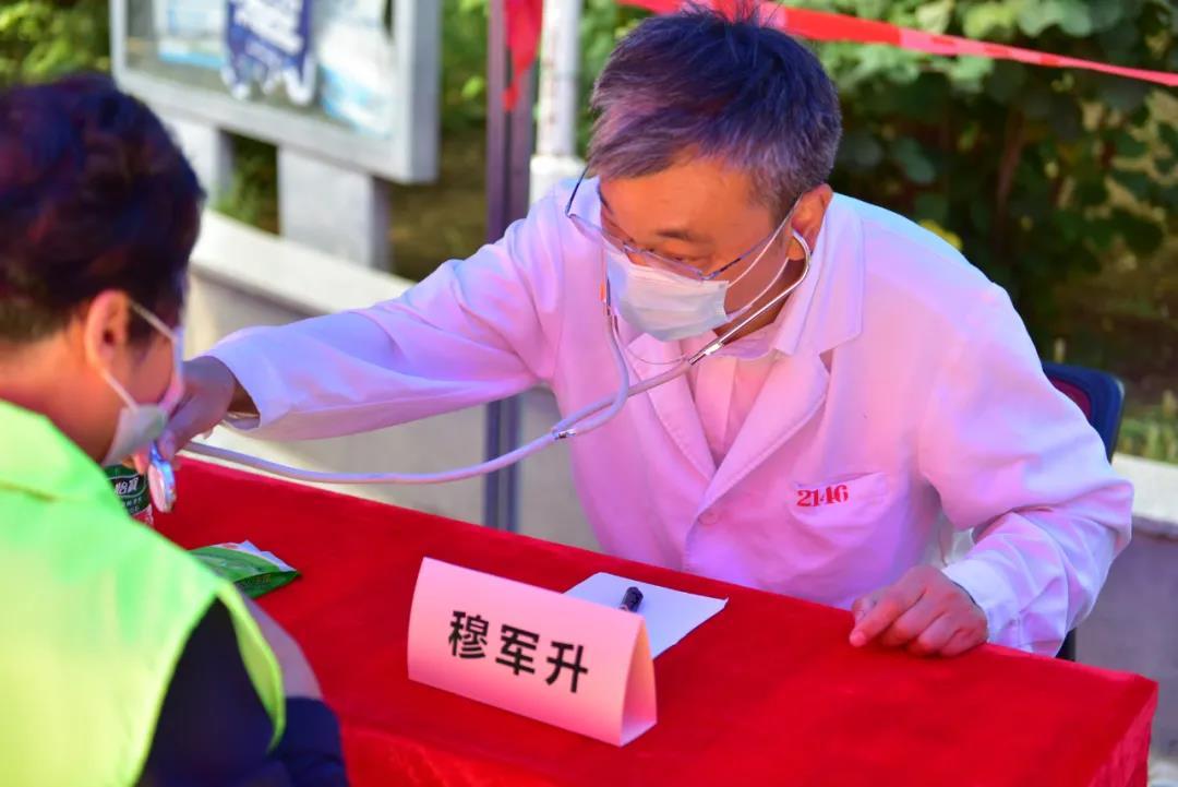 肺炎症状|如何鉴别新冠肺炎症状？道德模范、大医生带来“防疫课堂”