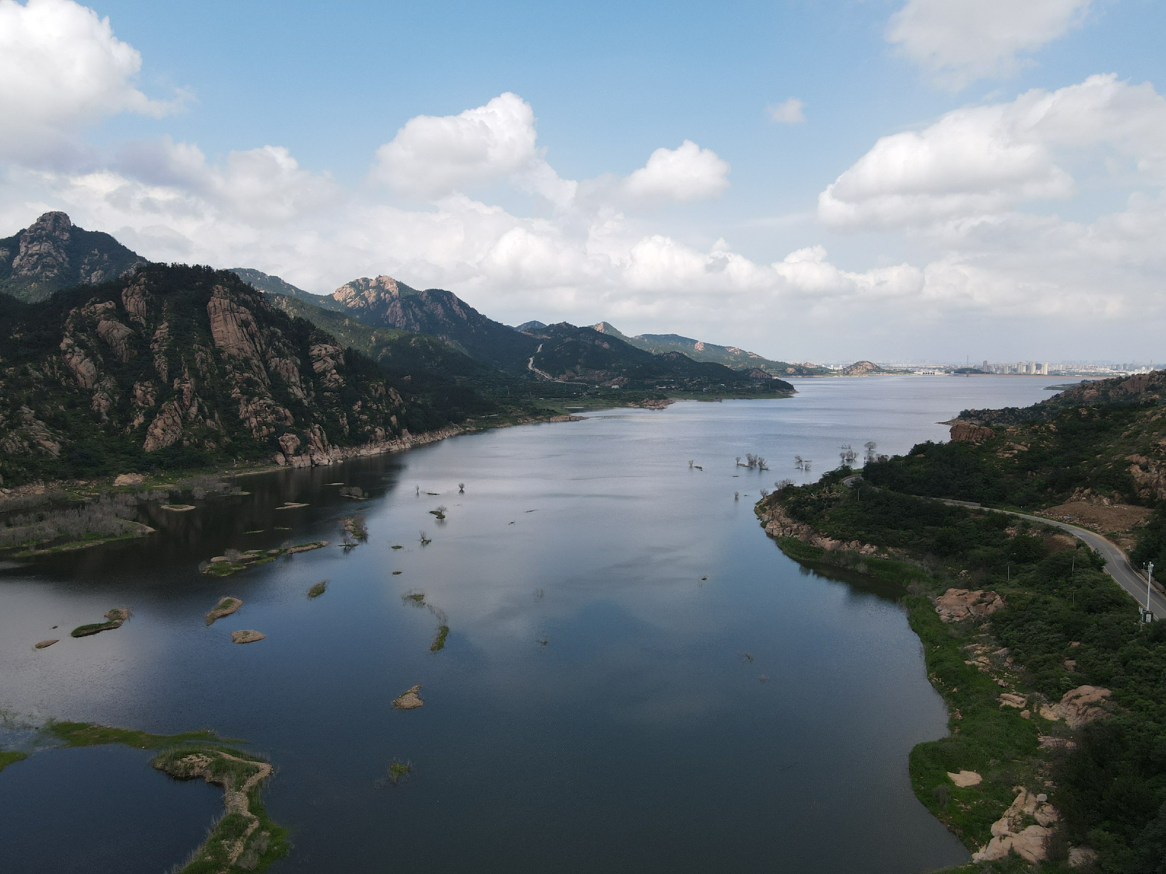 青岛市城阳区开展"蓝色星球·你我守护"志愿服务活动