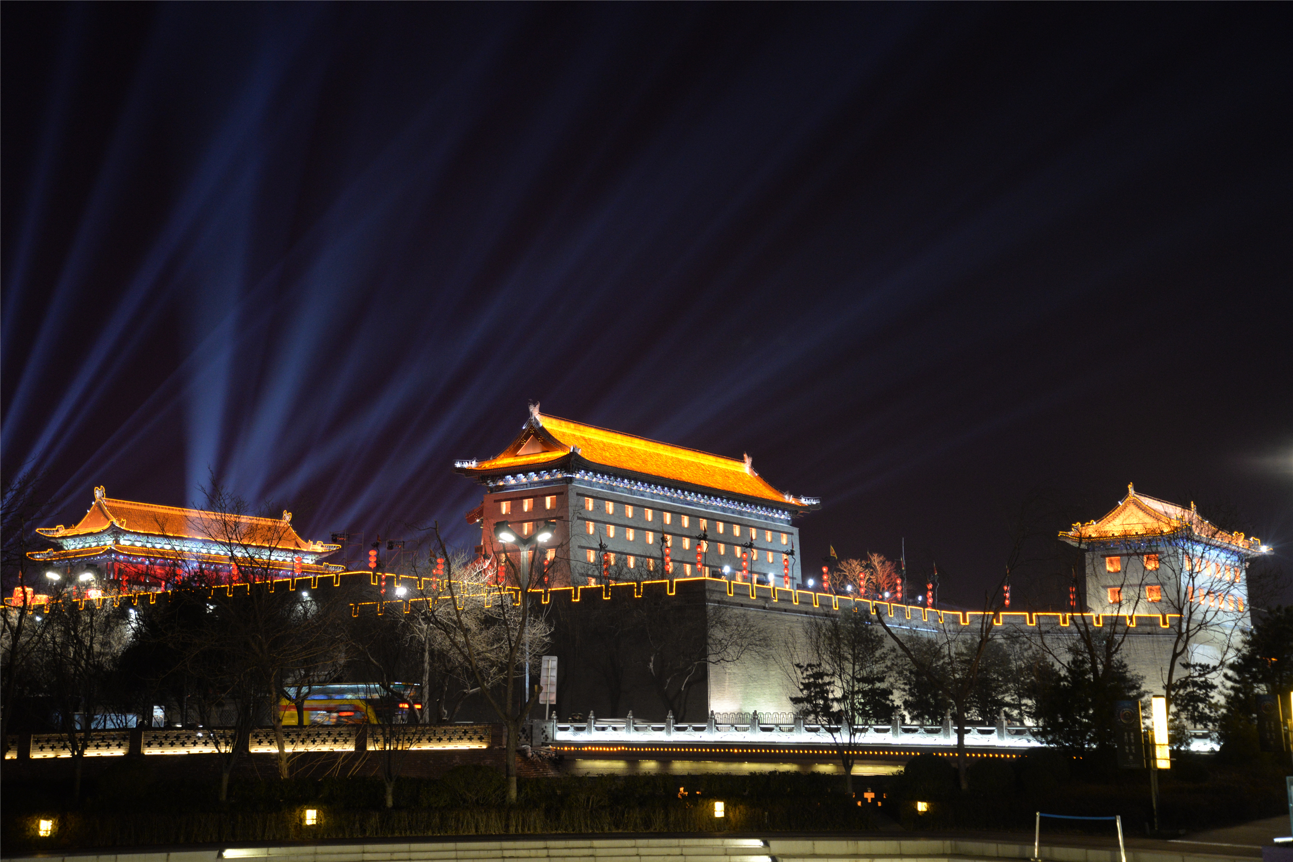 西安永宁门城墙景区今天的孤独是为了明天的不寂寞