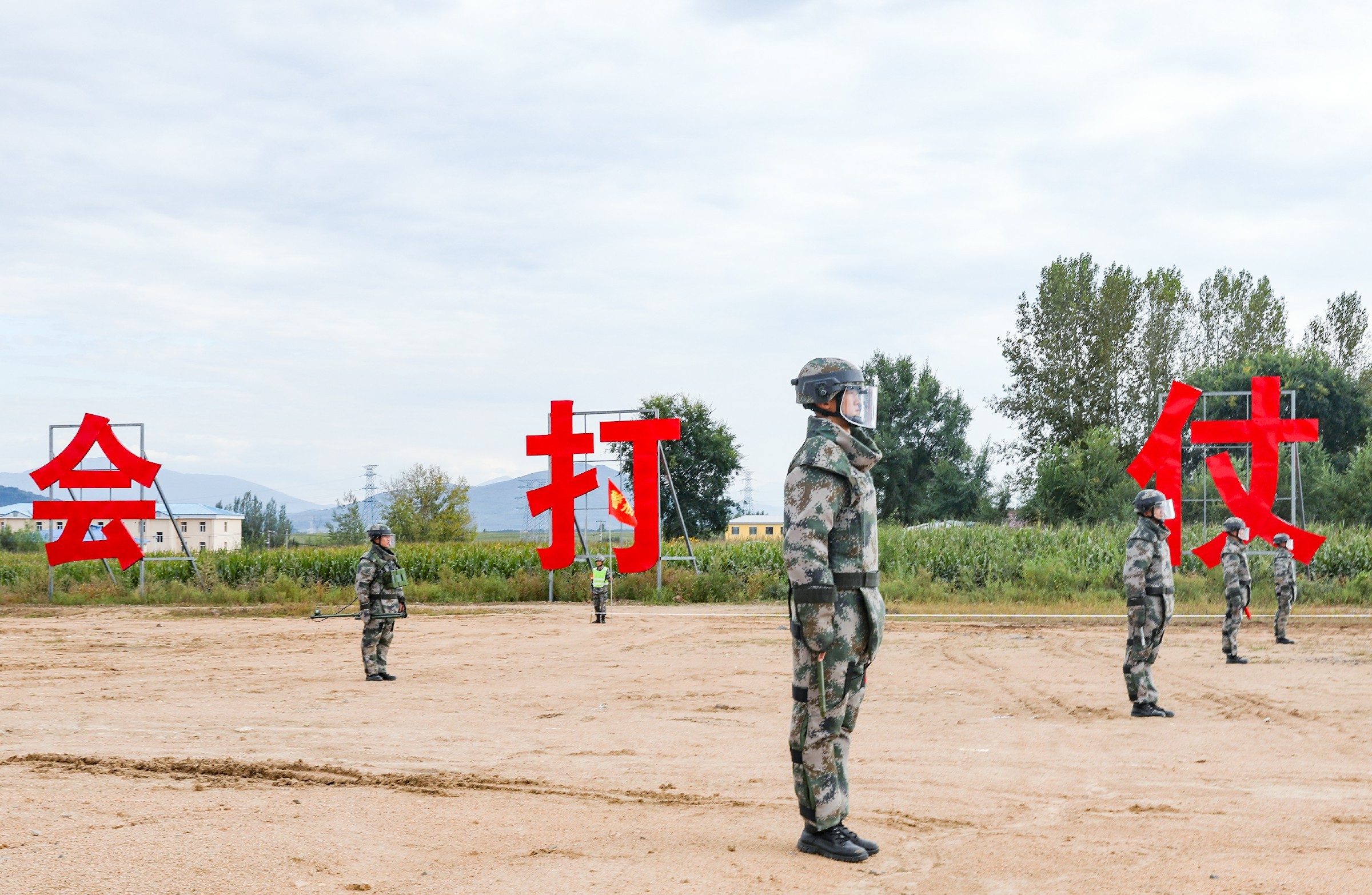 看北疆爆破兵如何练就针上功夫