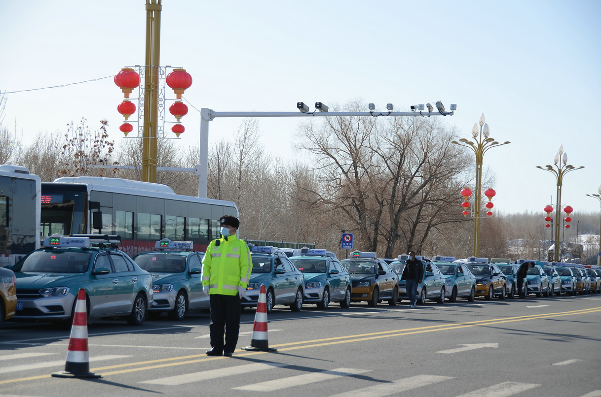 阿勒泰6671名考生参考2022年新疆公务员考试