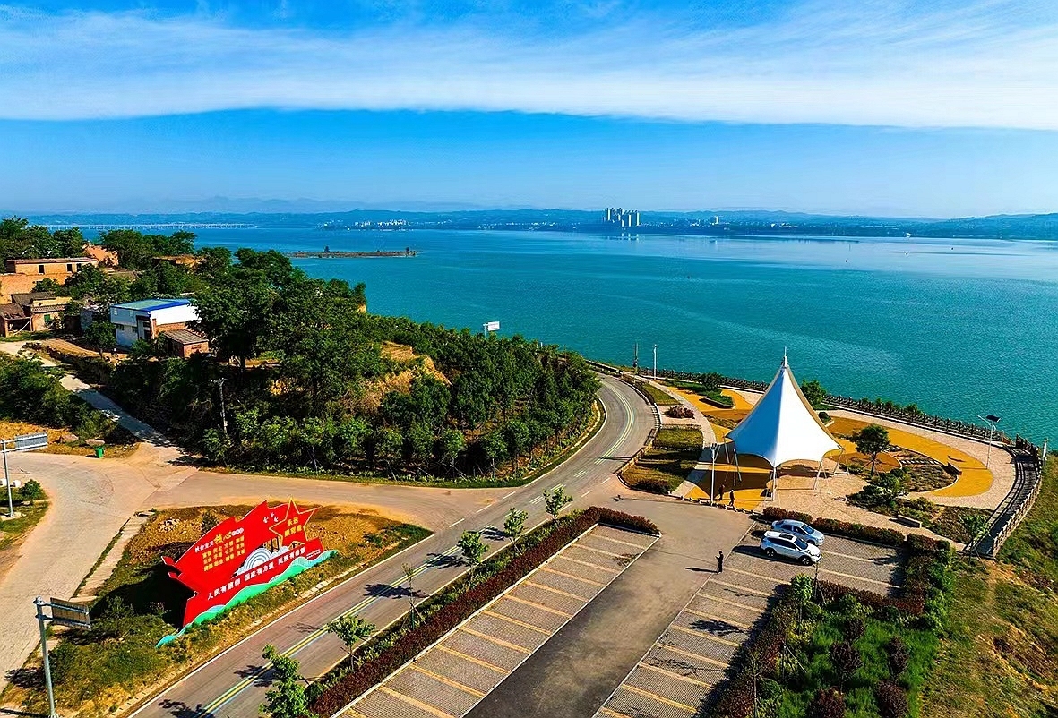 孟津区白鹤镇黄河生态廊道马粪滩景区段建成通车