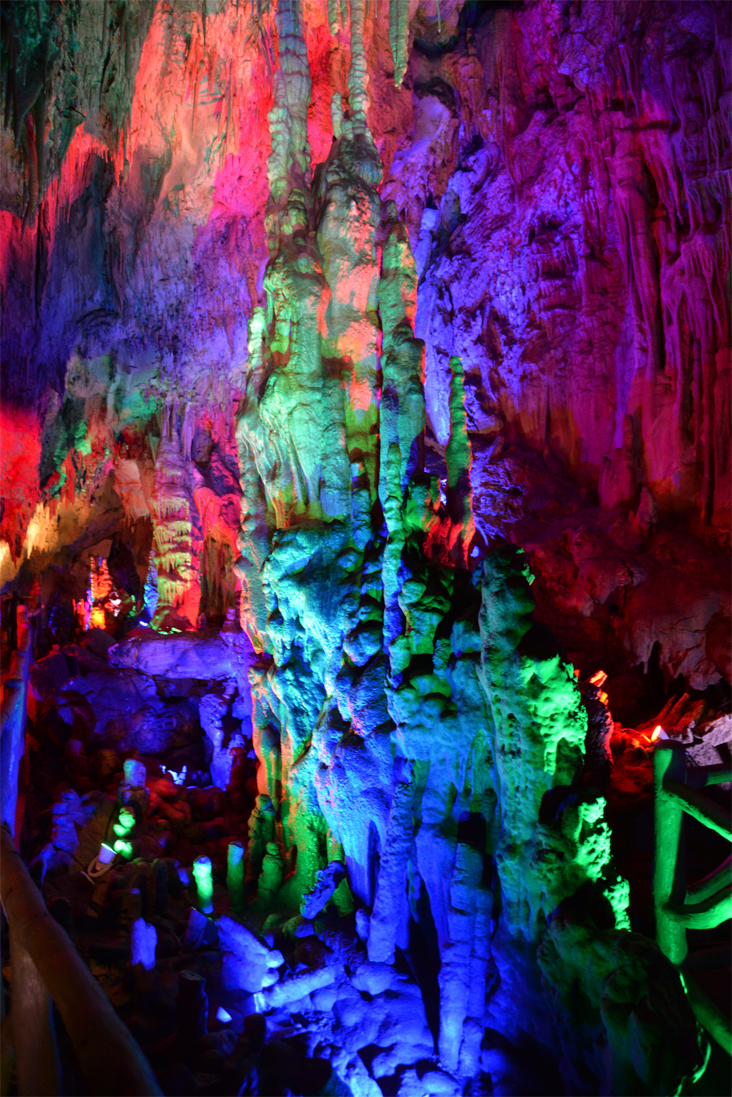 摄影人旅游达人不可不去的地方巴山玉溶洞西安之声