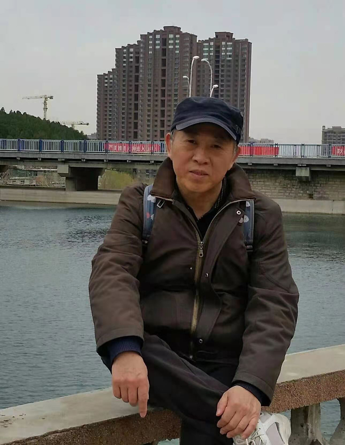 丹青抒逸气笔墨写精神书画家杨建康