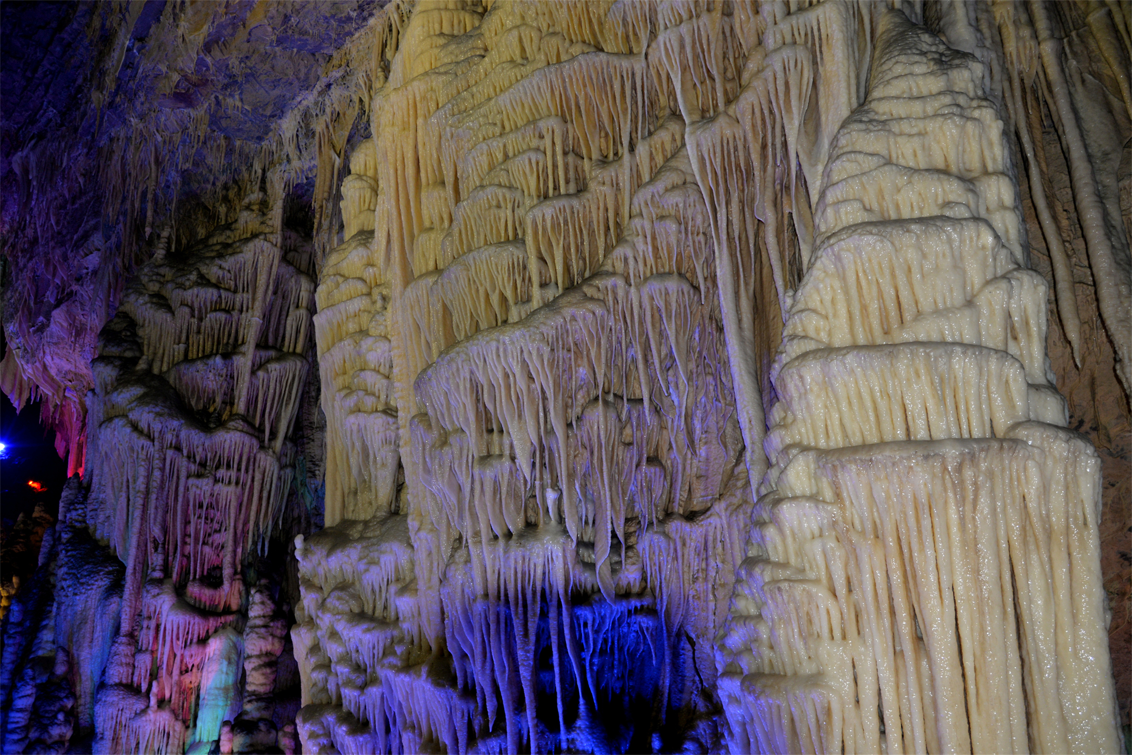摄影人旅游达人不可不去的地方巴山玉溶洞西安之声