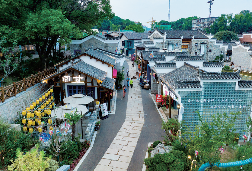 画廊来一趟艺术之旅……走进位于桂林北路与磁湖路交界的未苏湾商业街