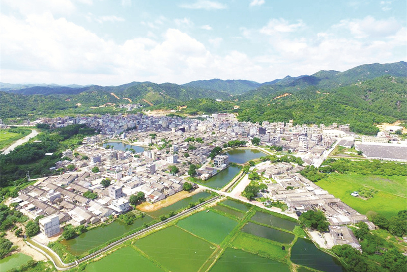 2023年潮州市潮安区登塘镇凝心聚力开创高质量发展新局面