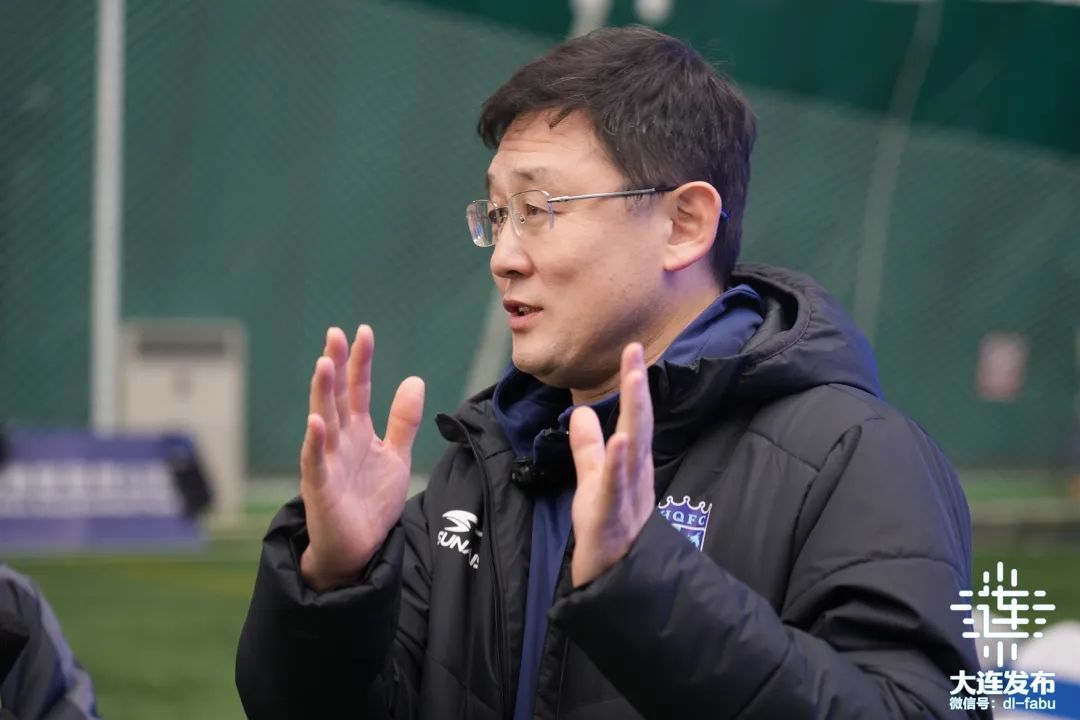 孙继海足球青训合作项目在大连落地