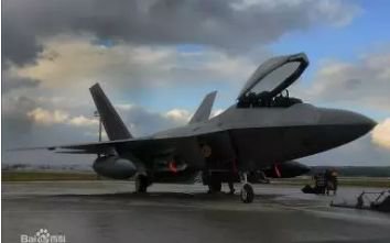 F-22 战斗机（图片来源：百度百科）