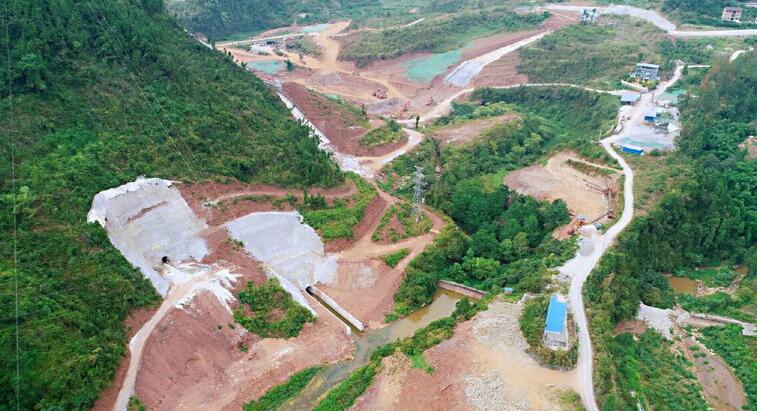 通川区双河口水库施工导流洞全面完成