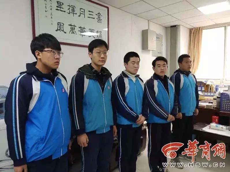 1551570536679390.jpg 640.webp (2).jpg