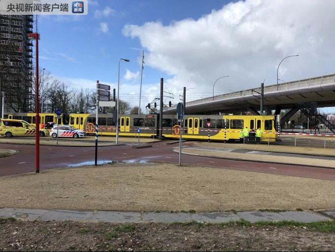 1552910672972586.jpg 荷兰枪机.jpg