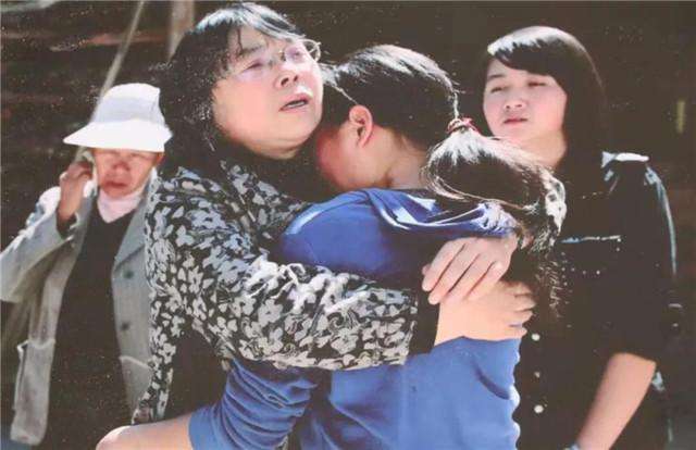 1594103663795558.jpg 张桂梅3.jpg