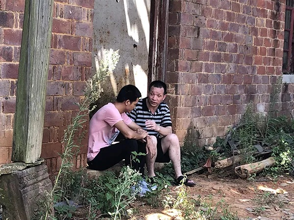 澎湃新闻|张玉环父子重逢:“儿子为什么这么恨我?”