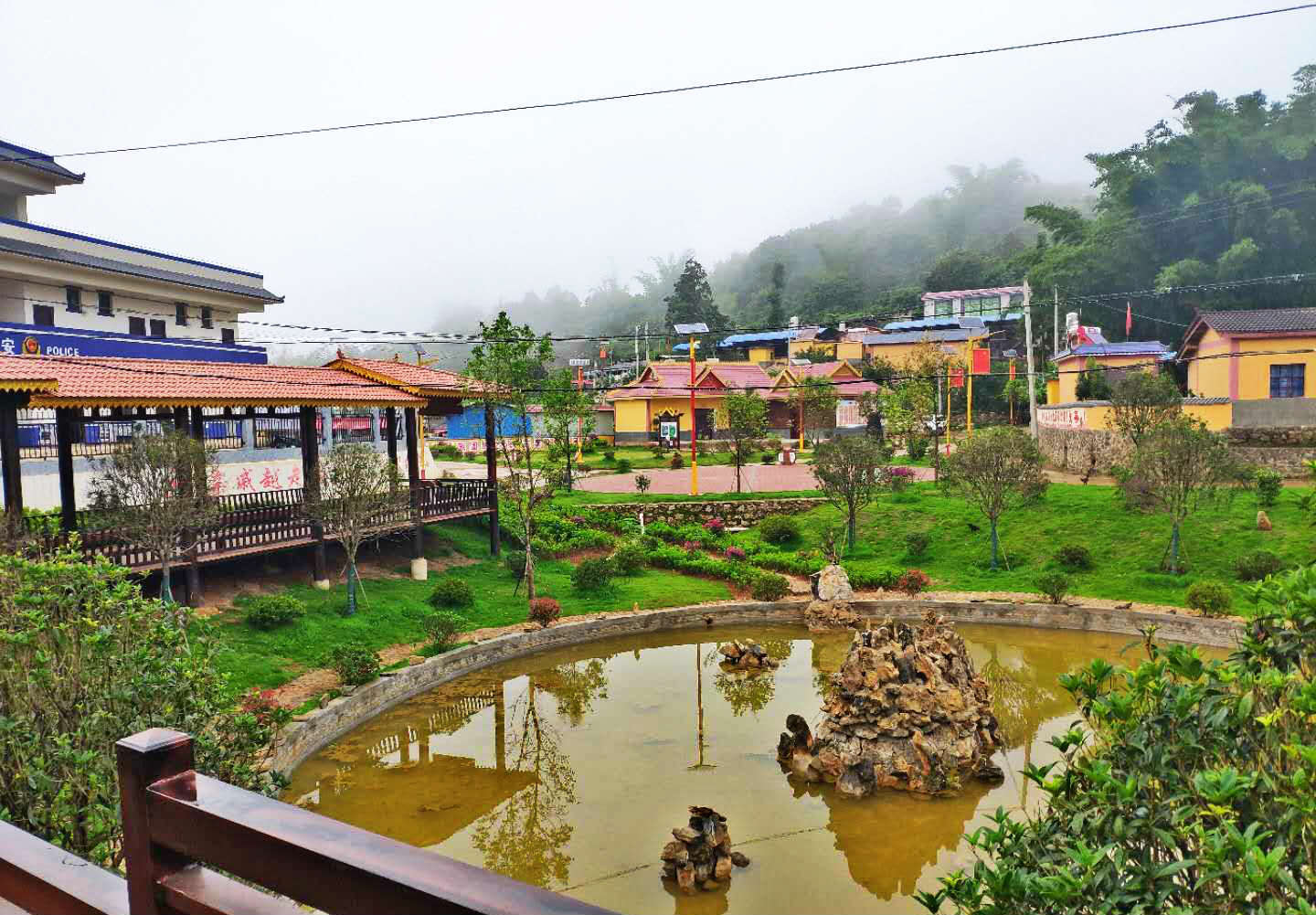 耿马傣族佤族自治县孟定镇水桑树自然村 (5)_meitu_5.jpg?x-oss-process=style/w10