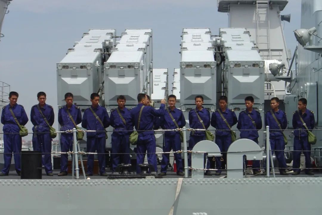 南海舰队微信公号|湛江舰、珠海舰退出现役：曾经为国守南疆