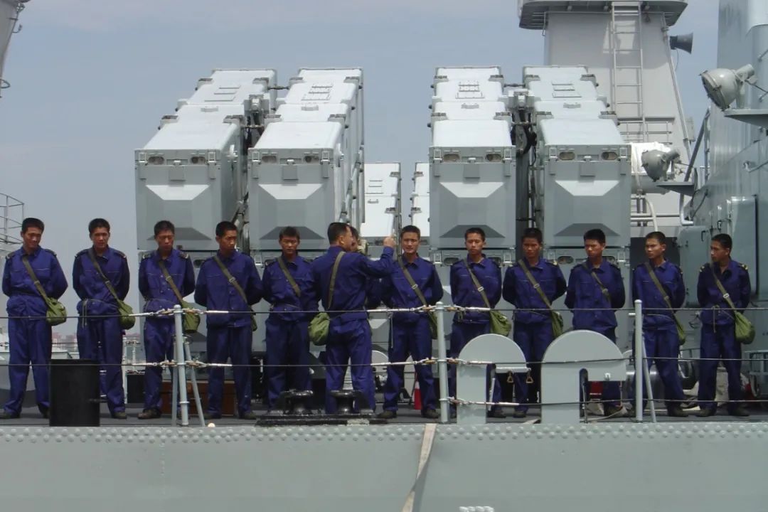 南海舰队微信公号|湛江舰、珠海舰退出现役:曾经为国守南疆