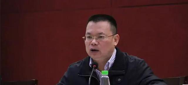 澎湃新闻|当选中山市政协副主席8天就落马，袁永康被双开