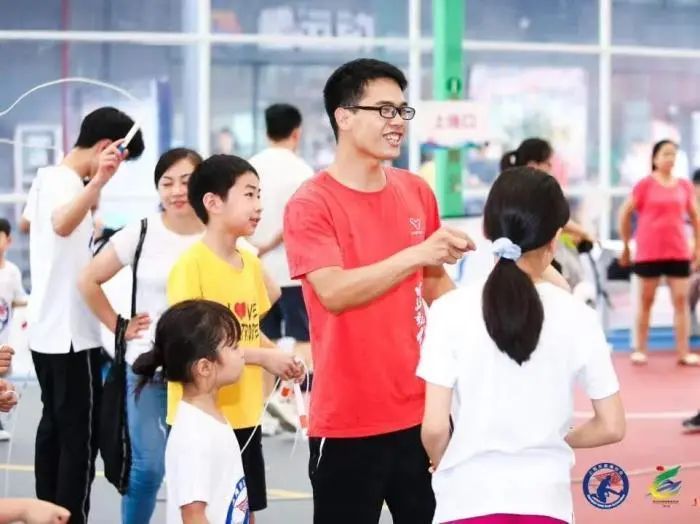 中国新闻网|跳绳培训班火了：家长多一种焦虑，孩子多一个选择？