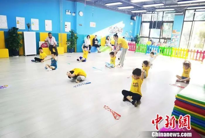 中国新闻网|跳绳培训班火了：家长多一种焦虑，孩子多一个选择？