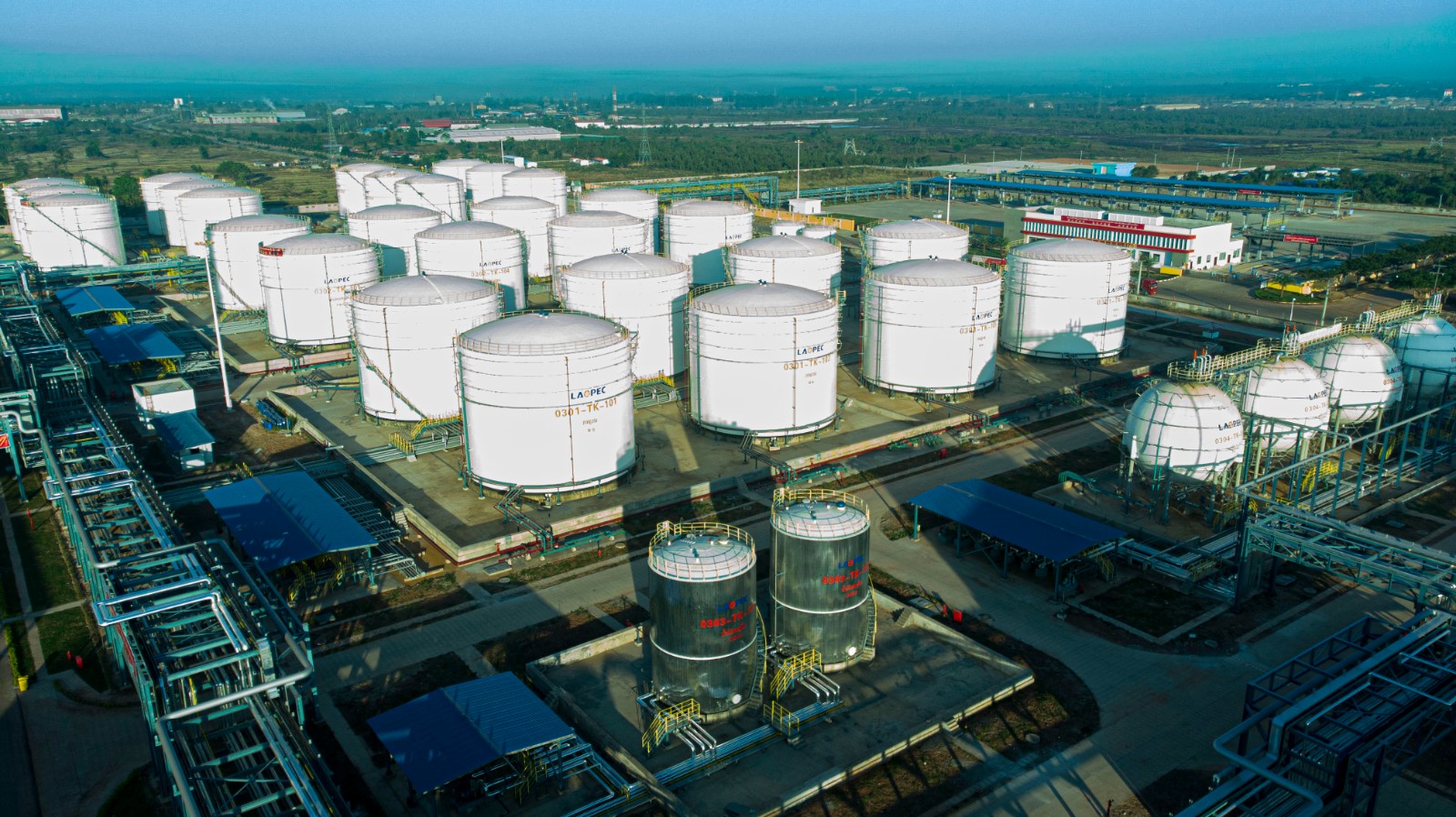老挝石油化工股份有限公司年产300万吨炼化项目一期2.jpg