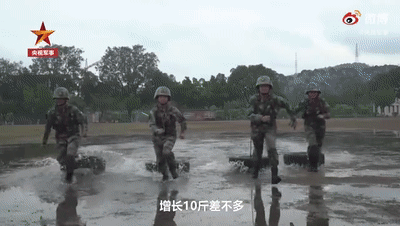 1612612706934822.gif 女图8.gif