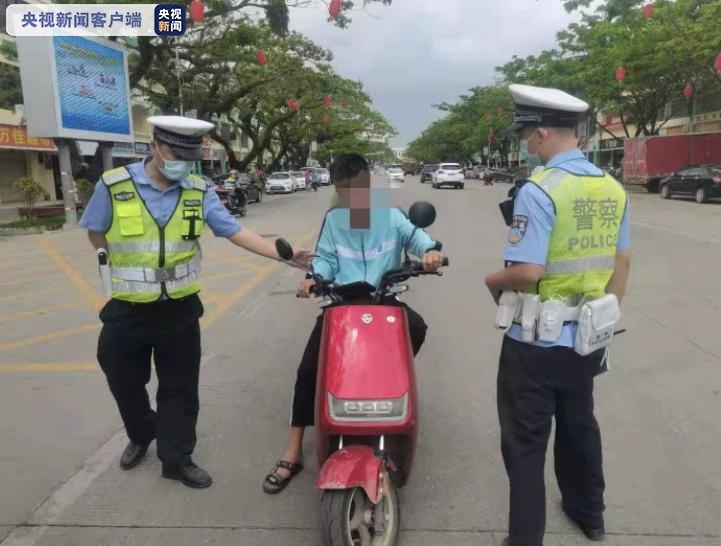 海南：让未成年中小学生驾驶机动车的一律吊销驾照