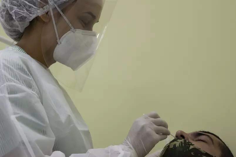 巴西已检出110种在该国传播的变异新冠病毒毒株