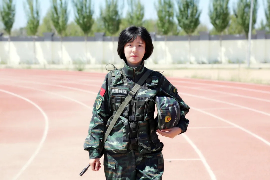 中国女武警图片