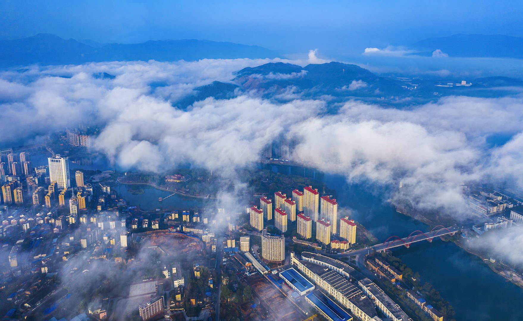 1624258593612803.jpg 永安城市俯瞰图(罗联永 摄)2.jpg