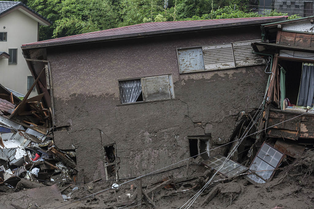 日本静冈县泥石流已致3死，113人仍未确认安全