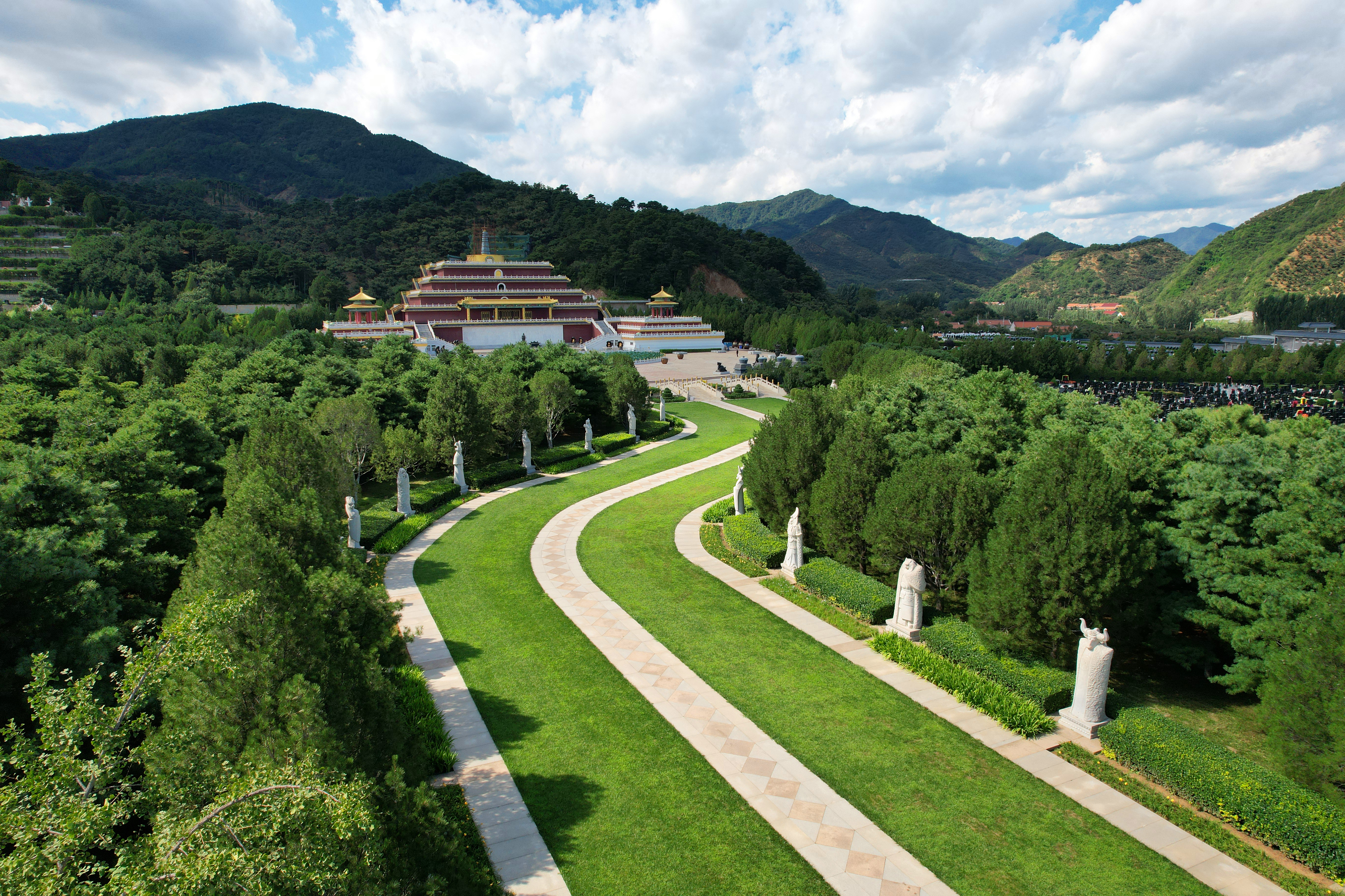 唐山周末航拍遵化万佛园