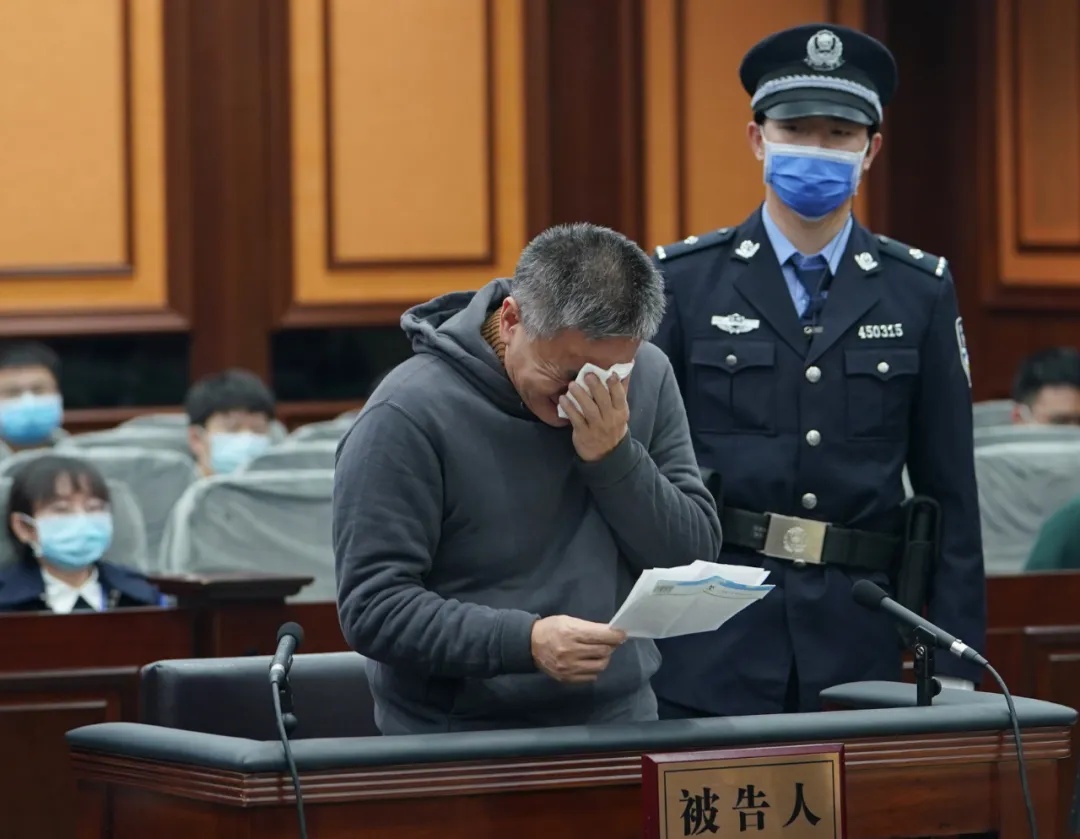 广西农业农村厅原党组书记李新元被控受贿超1.7亿