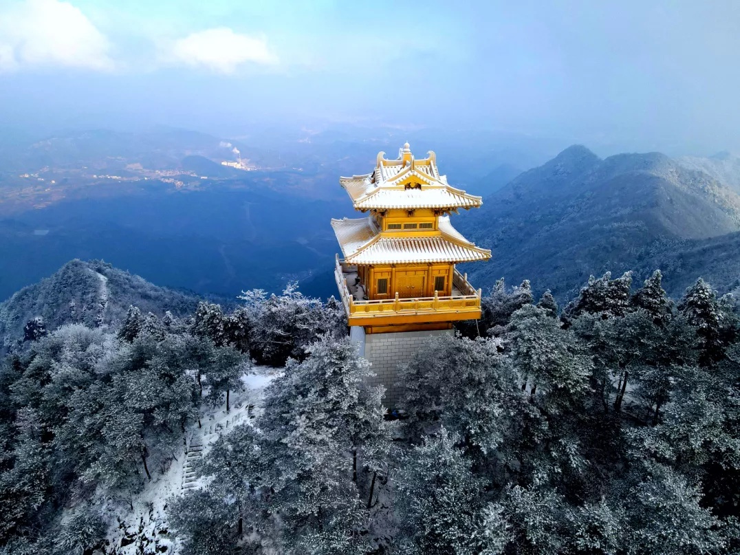 天姥山照片图片