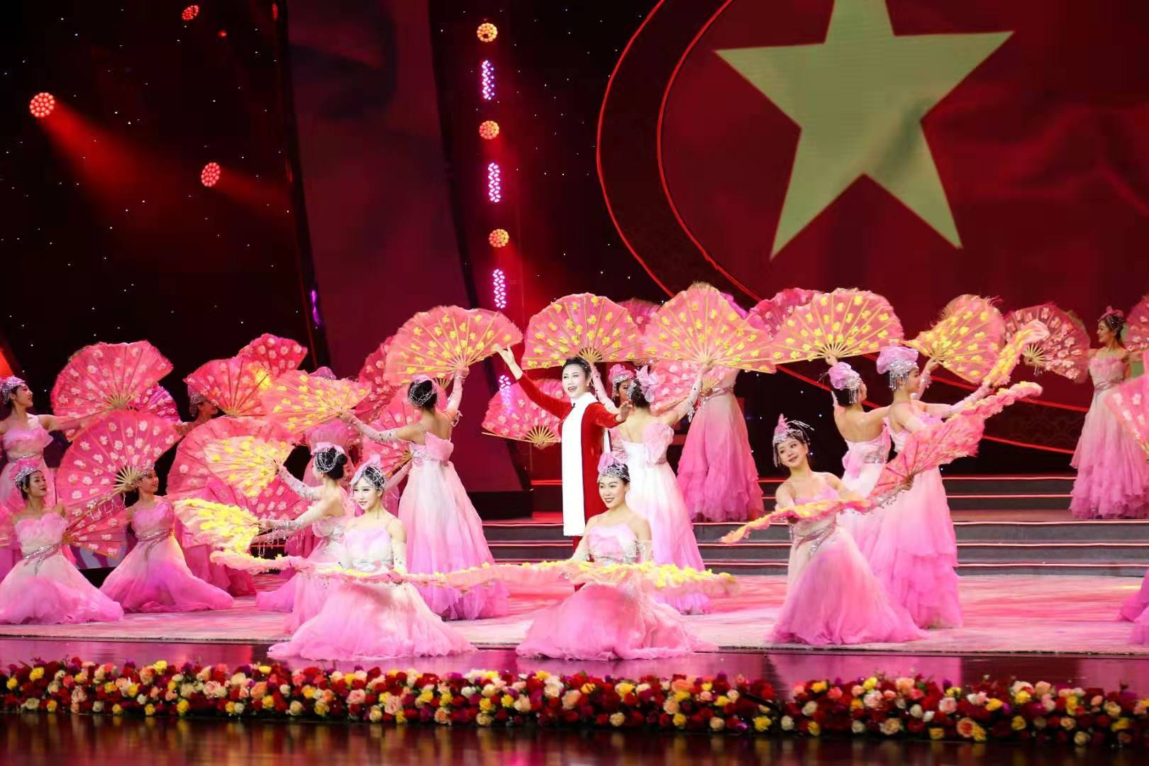 2019年中央电视台春节戏曲晚会 (2).jpg