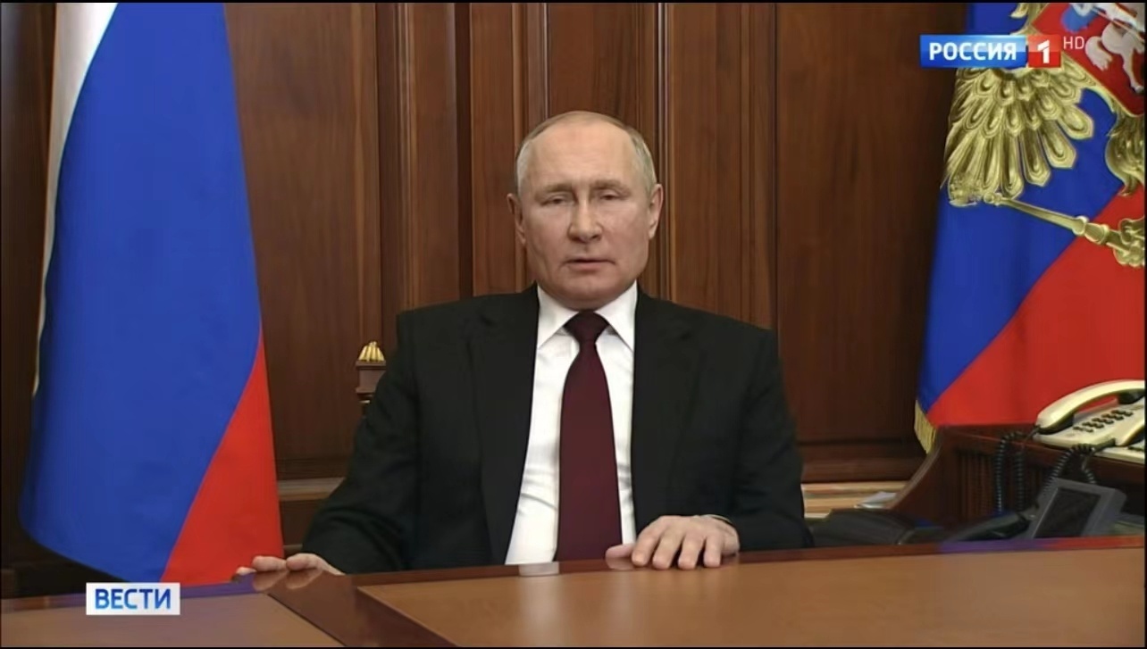 普京宣布承认顿涅茨克和卢甘斯克为独立国家