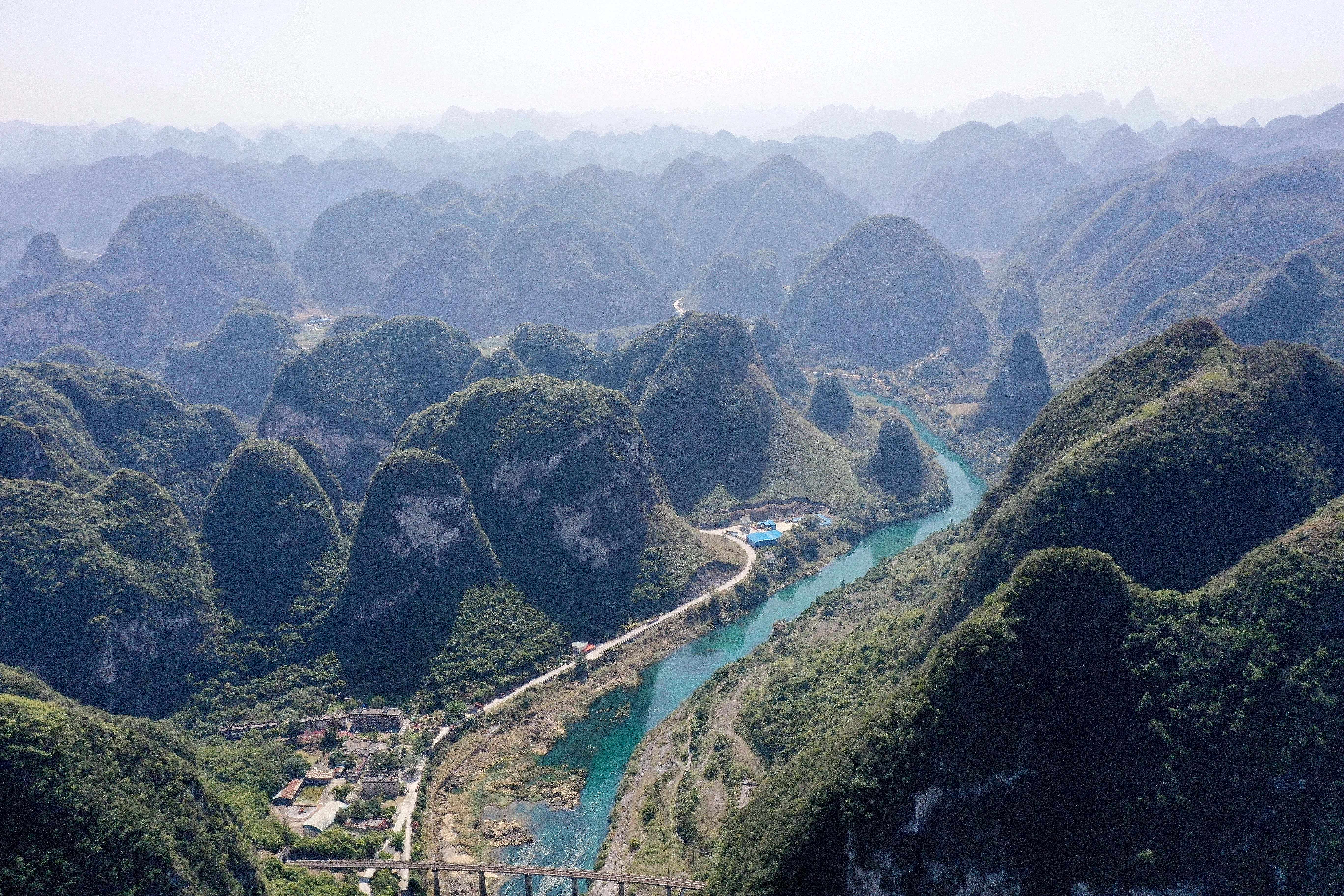 广西河池小三峡景区图片