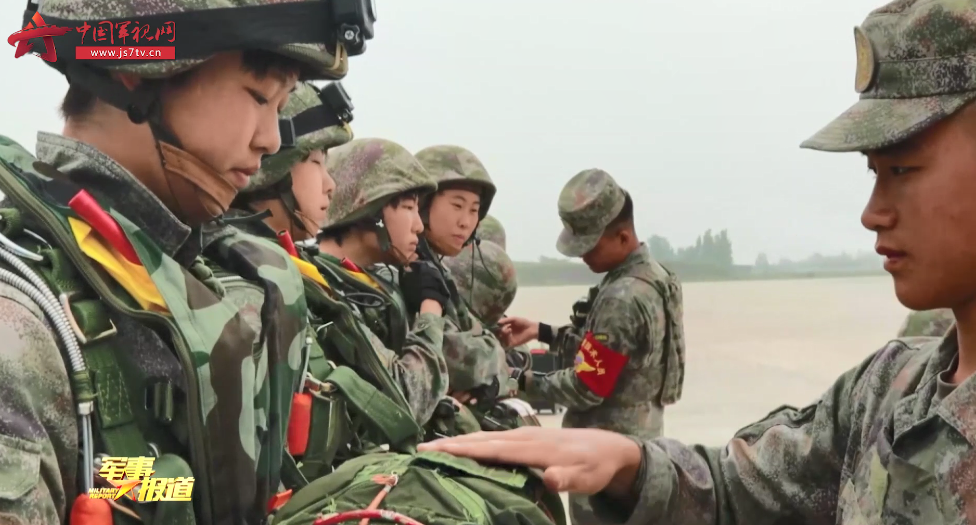 1647829713636374.png 女特战7.png