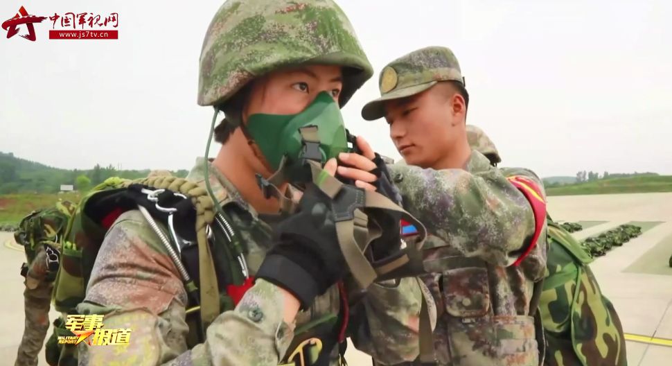 1647829720726632.png 女特战8.png