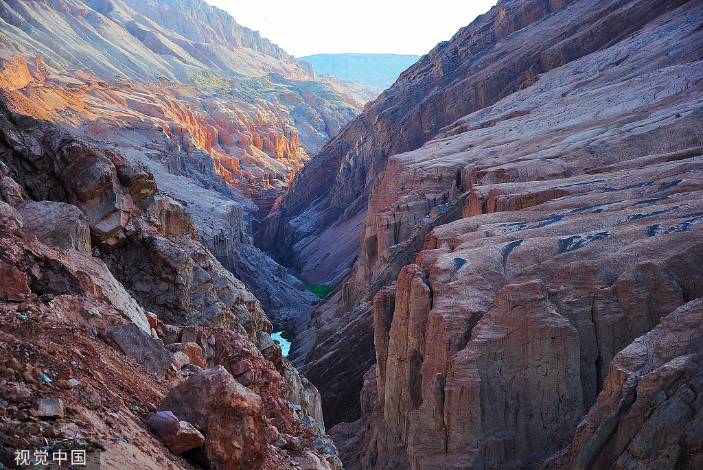 吐峪沟大峡谷古丝绸之路上的秘境
