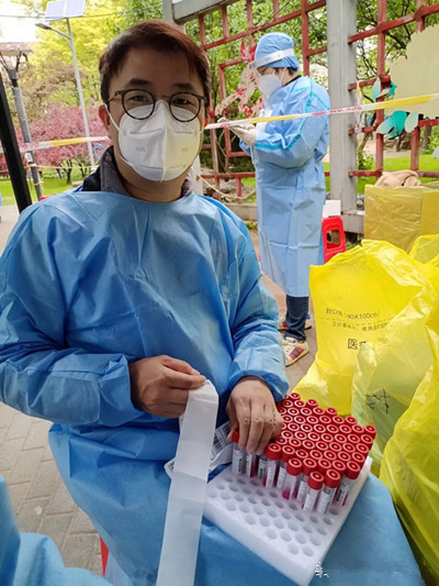 同心抗疫 在京港籍青年志愿者冲在社区防疫一线