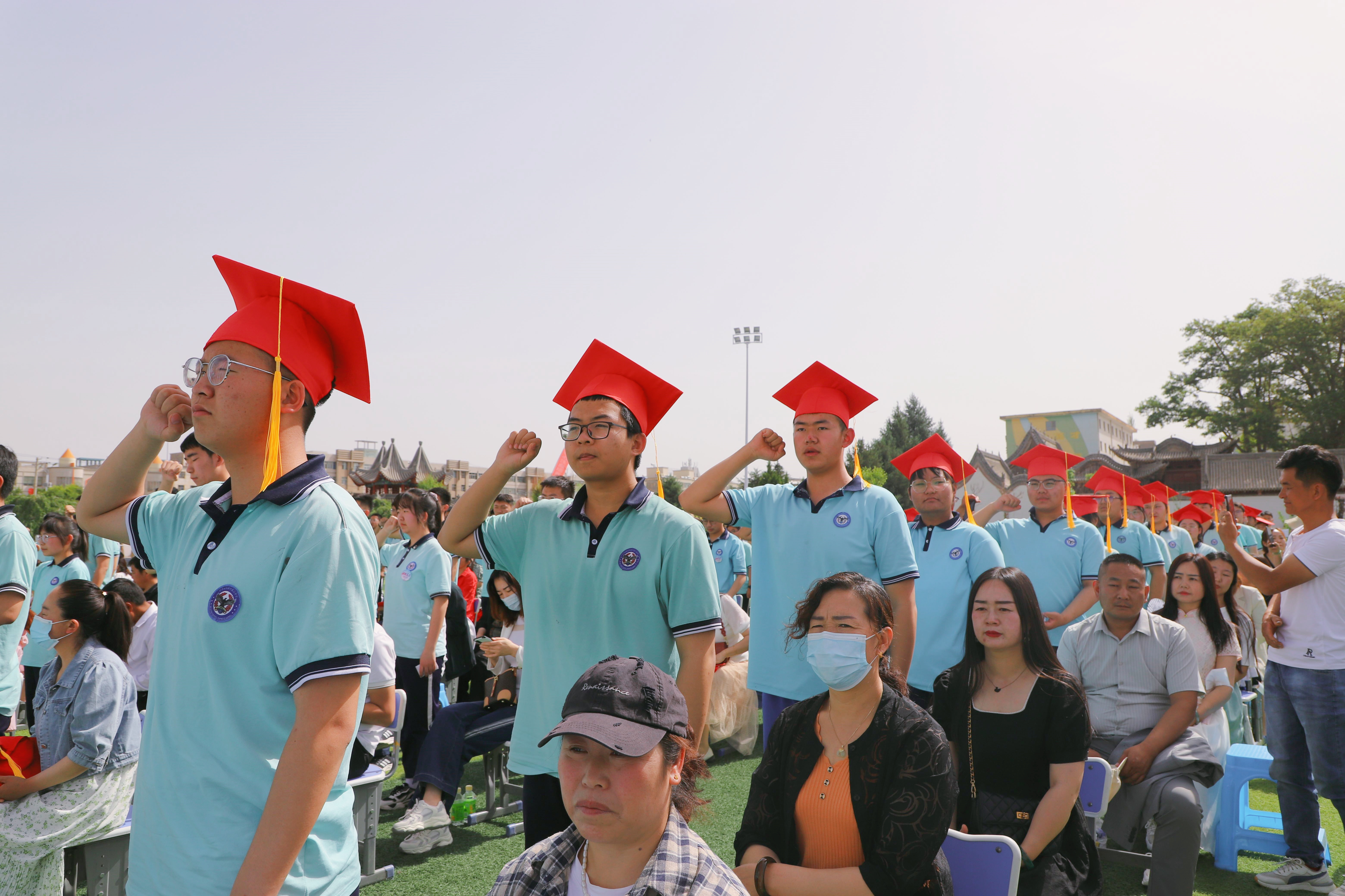 张掖市第二中学举行2022届高三学生成人仪式