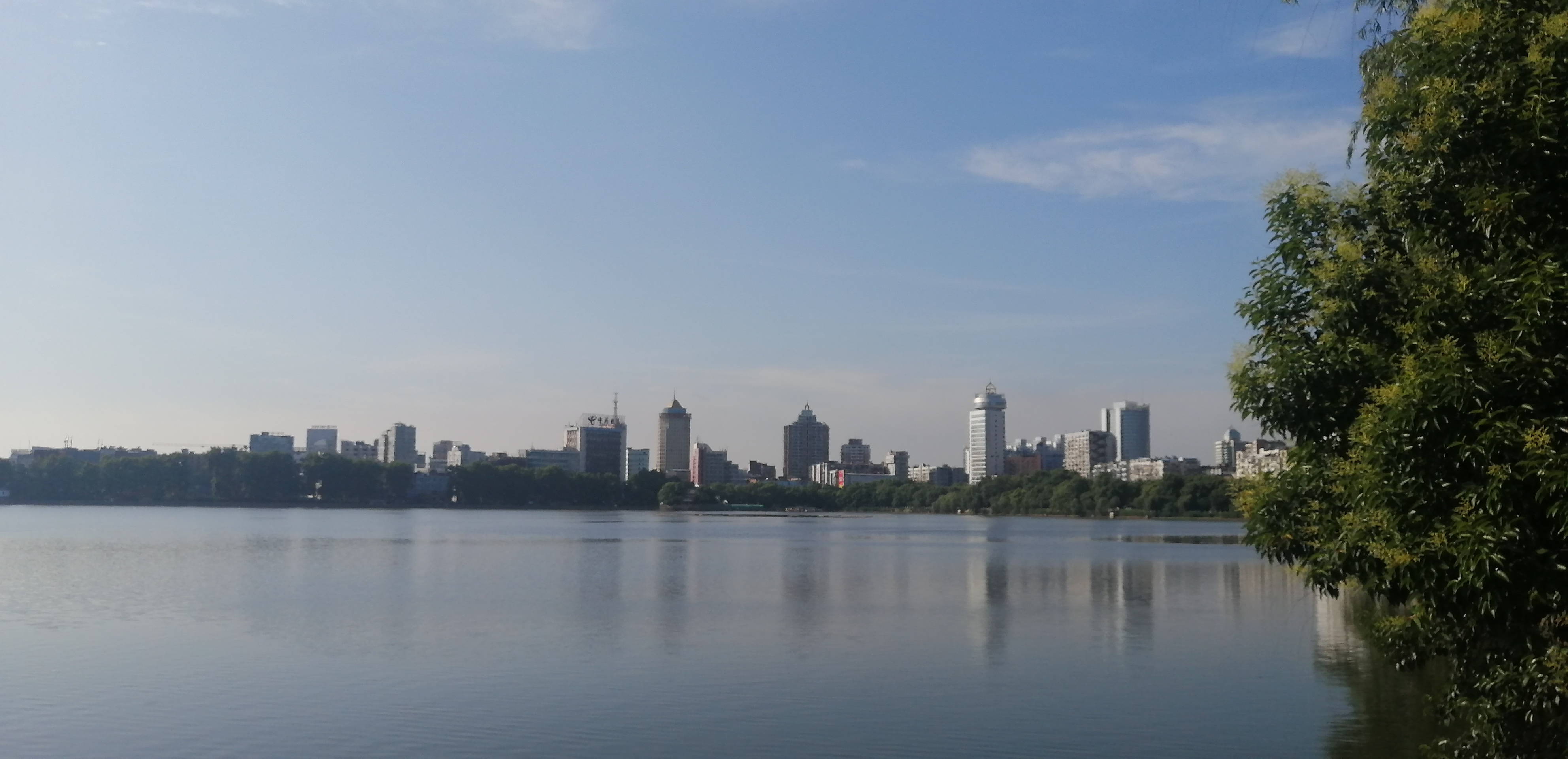 九江旅游到市区逛一逛赏赏城市风光也不错