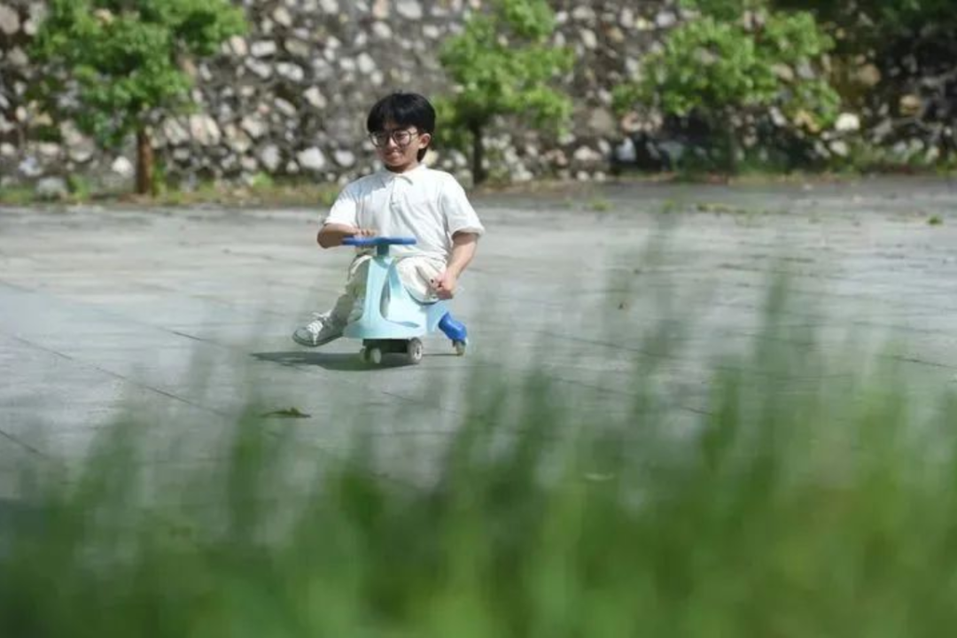 1657963797317179.png 张亮1.png