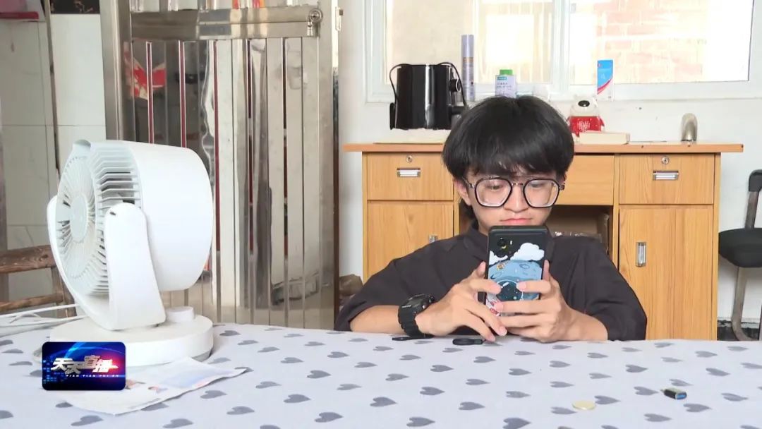 1657963892889246.jpg 张亮4.jpg