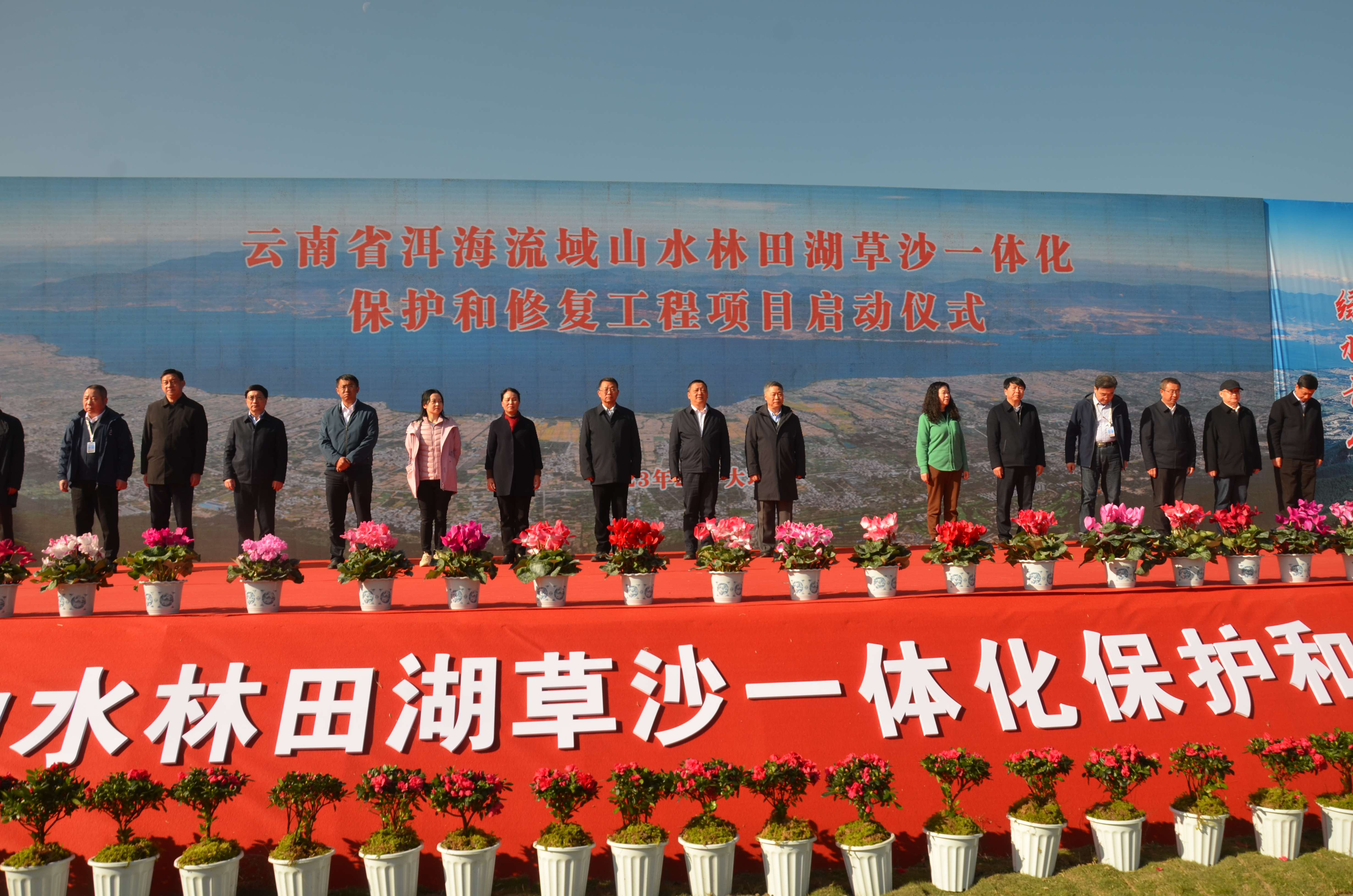 1676354975659380.jpg f5ad1fceabb43f63a55fe1c5ff76995.jpg